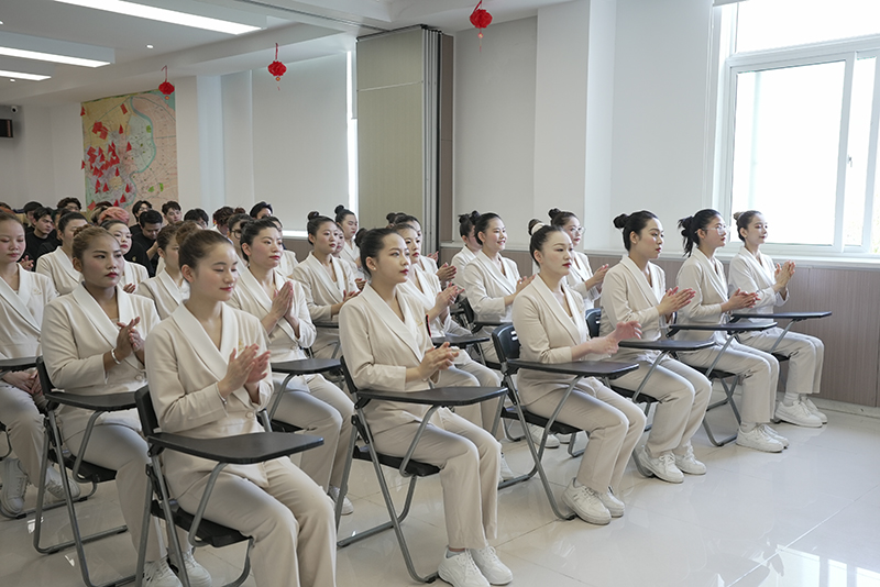 考美容師證多少錢？全面解析考取費用